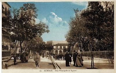 Aumale-RuePrincipale-Square