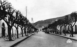 Tenes-RuePrincipale-PorteOrleansville