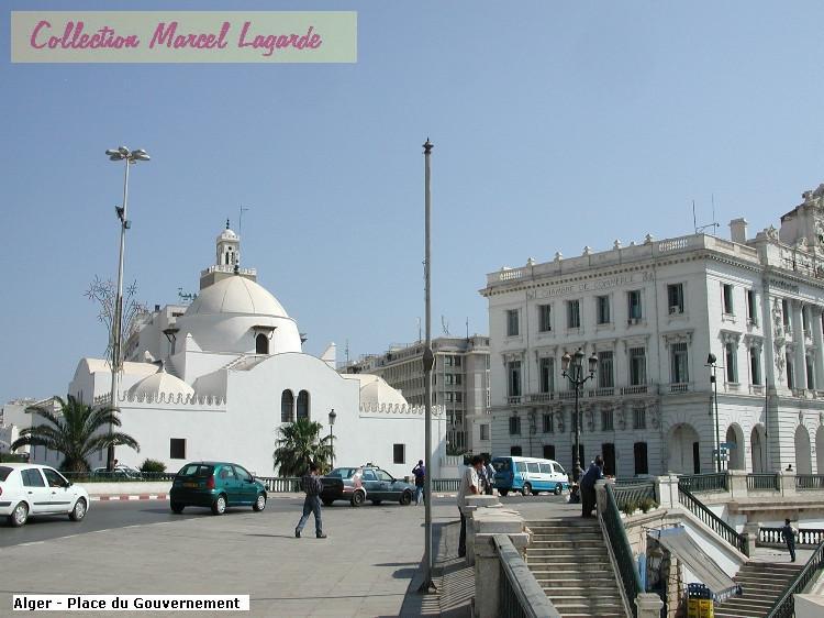 06-Alger-PceGouvernement-06.JPG