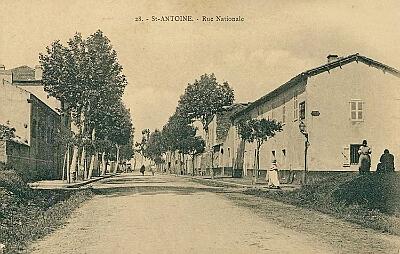 Saint-Antoine-RueNationale
