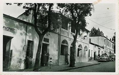 Port-Gueydon-GrandeRue
