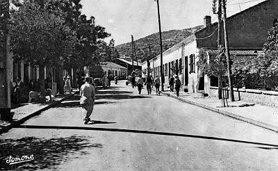 Sidi-Aich-GrandeRue-01